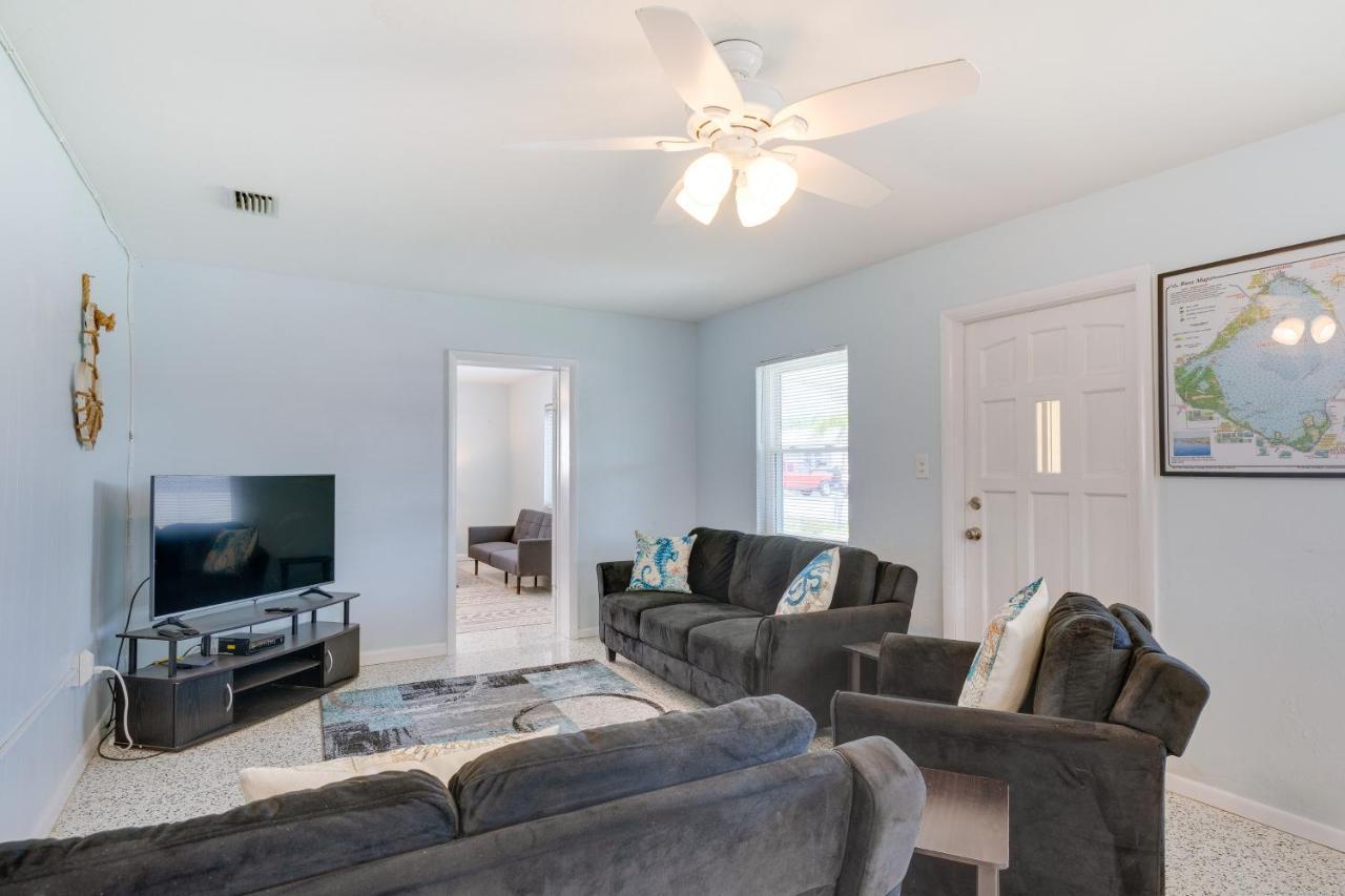 Villa Waterfront Okeechobee Getaway With Backyard Dock! Exterior foto