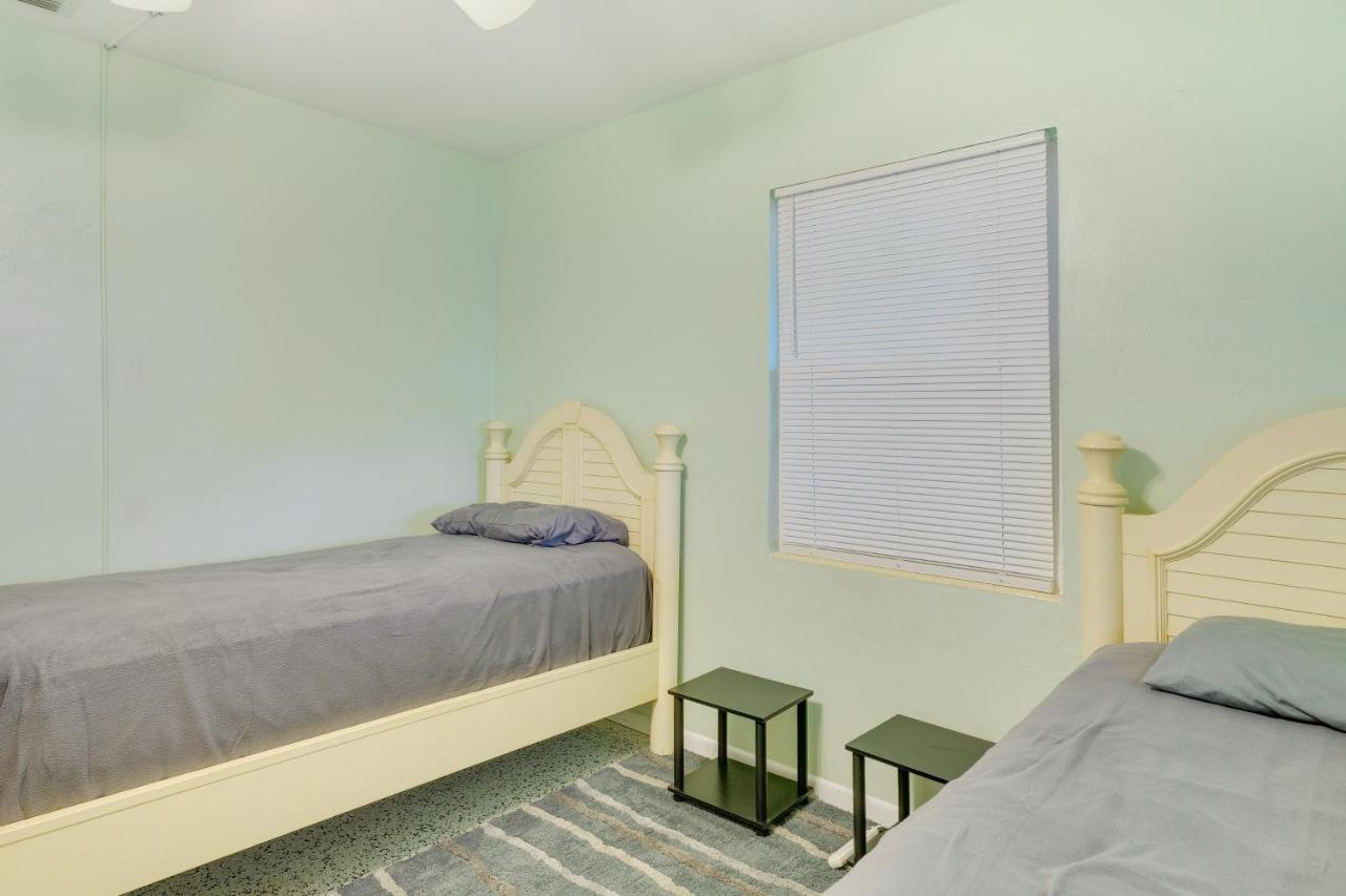 Villa Waterfront Okeechobee Getaway With Backyard Dock! Exterior foto